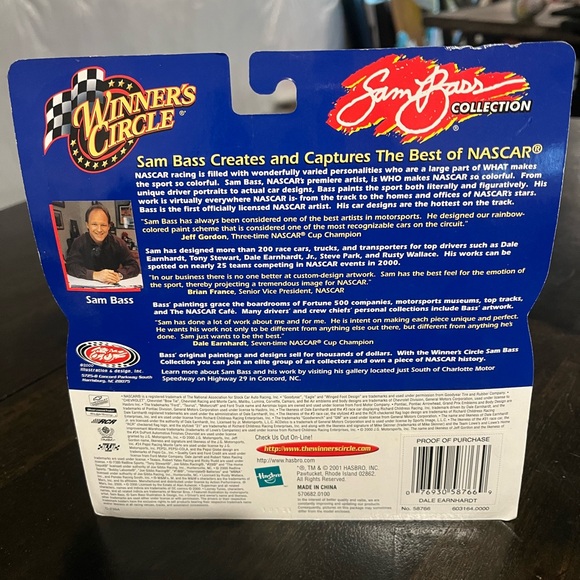 Nascar Die-Cast Car - Black and Yellow - Picture 6 of 7